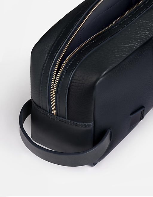 Miansai Bags Lido Dopp Kit, Textured Navy Textured Navy / O/S